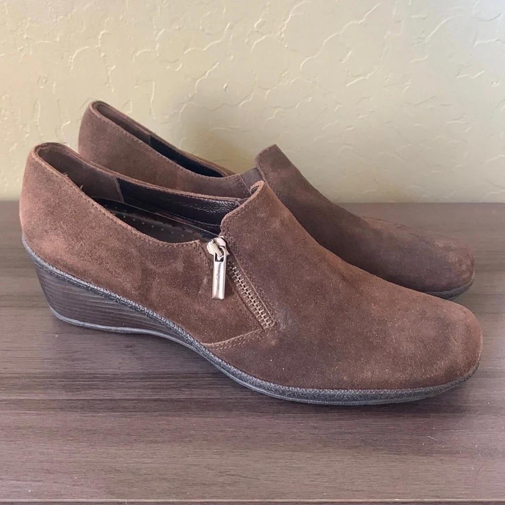 Aquatalia Brown‎ Italian Suede Leather Loafer Size 10